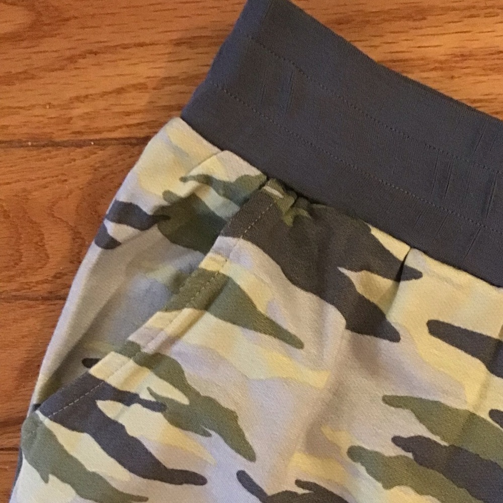 NWT BANANA REPUBLIC TERRY JOGGER CAMO GREEN GRAY LOUNGEWEAR W POCKETS - Picture 11 of 13